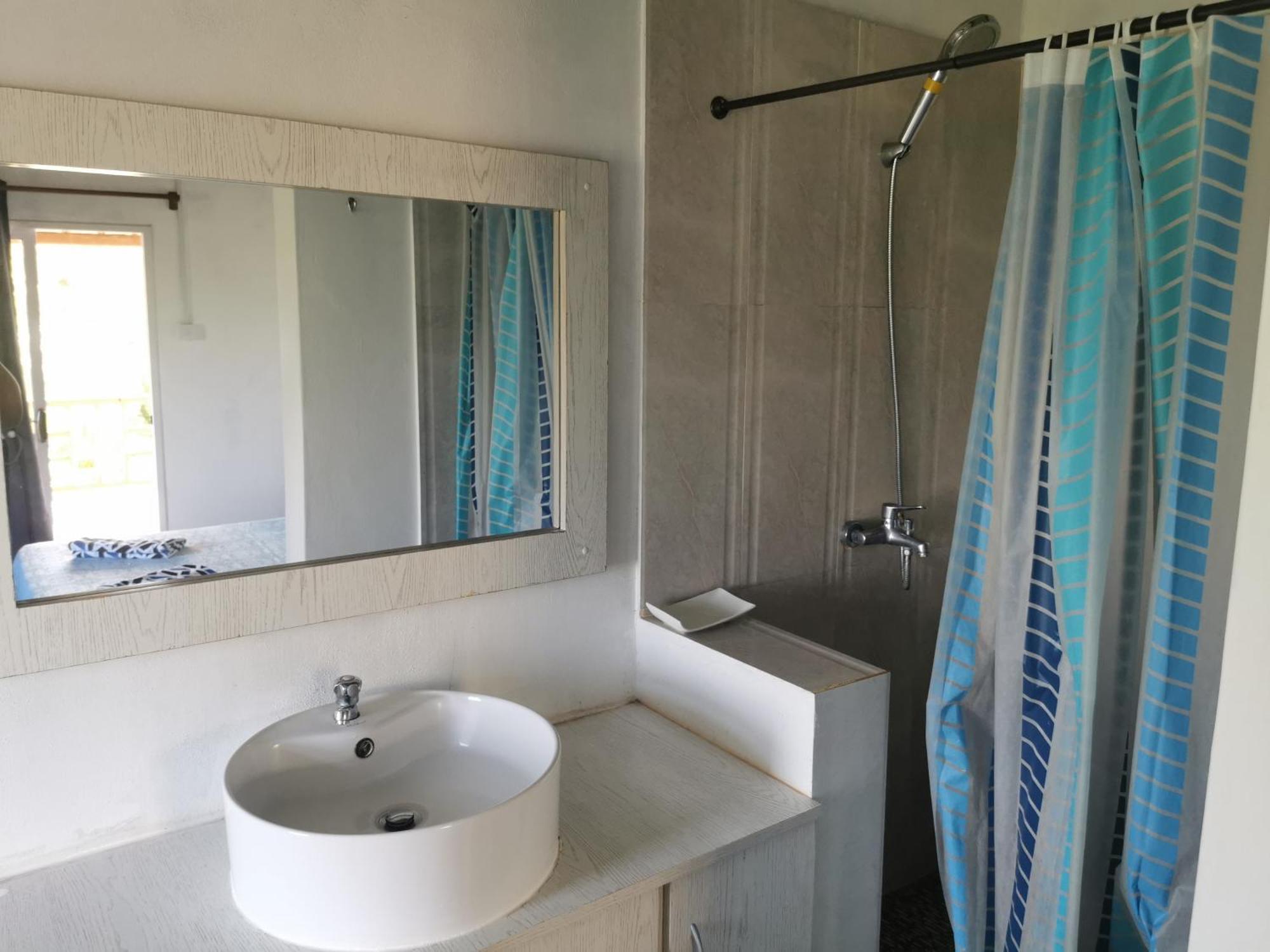 Poisson D'Or Guest House Port Mathurin Exterior photo