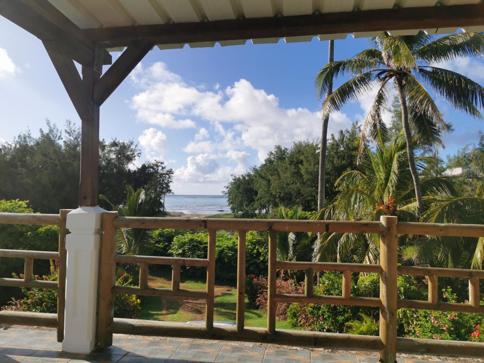 Poisson D'Or Guest House Port Mathurin Exterior photo